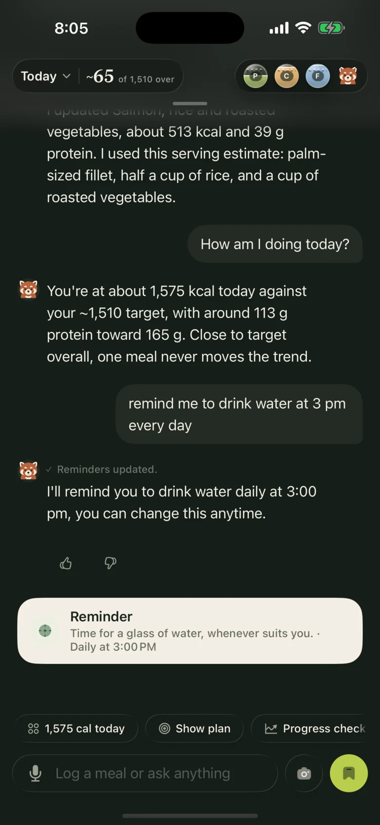 The journal setting a reminder from one sentence, 'remind me to drink water at 3 pm every day', with Kinra confirming a daily 3:00 pm water reminder on a reminder card.